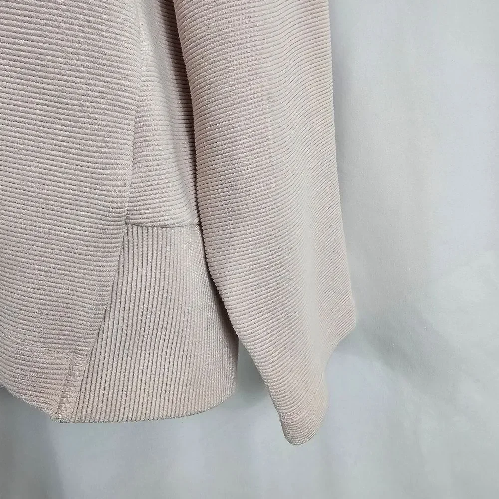 Varley Cropped Turtleneck Sweater in Lavender - Size S - Picture 6 of 12